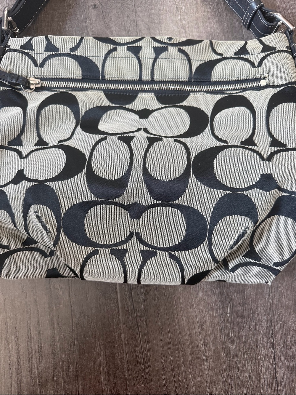 Coach Hobo Bag - Picture 9 of 11